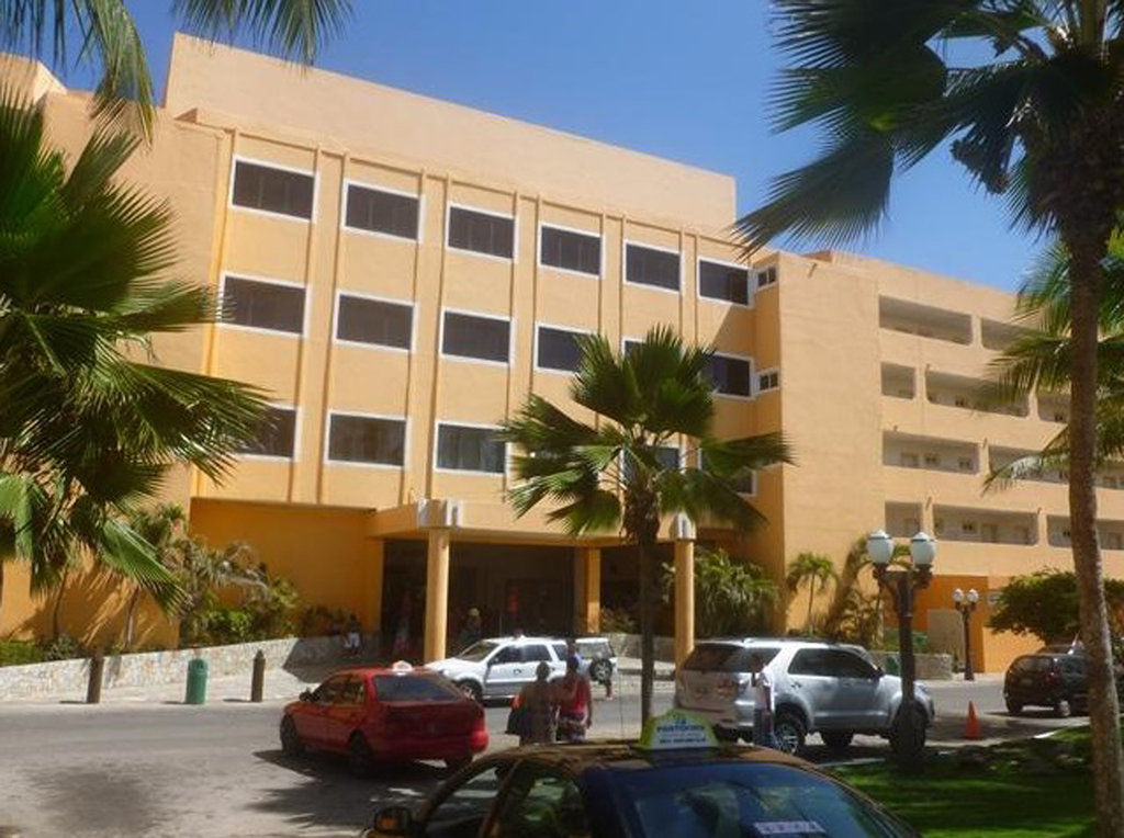 Portofino Complex Hotell Playa El Agua Exteriör bild